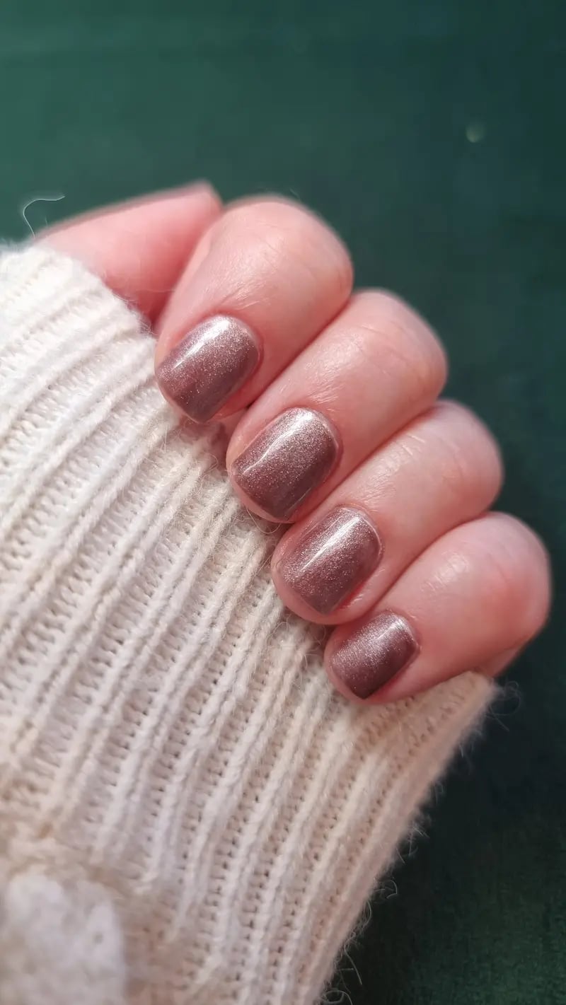 Vernis semi permanent the gel bottle cat-eye duchess marron glacé