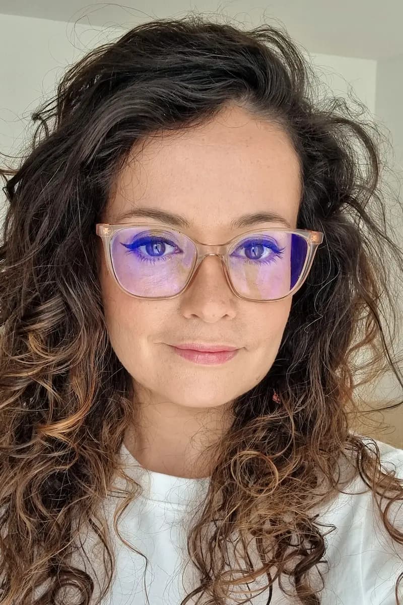 Portrait de Sarah, maquilleuse